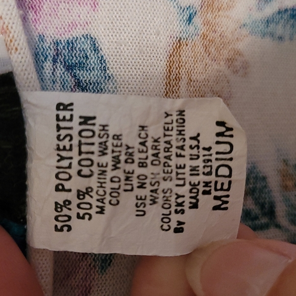 Floral Sweater - Picture 5 of 5